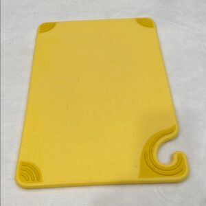 San Jamar 12” by 18” Yellow Saf-T-Grip Commercial Grade